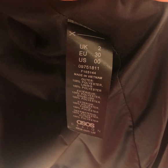 ASOS petite black textured hooded Coat Jacket - Picture 6 of 7